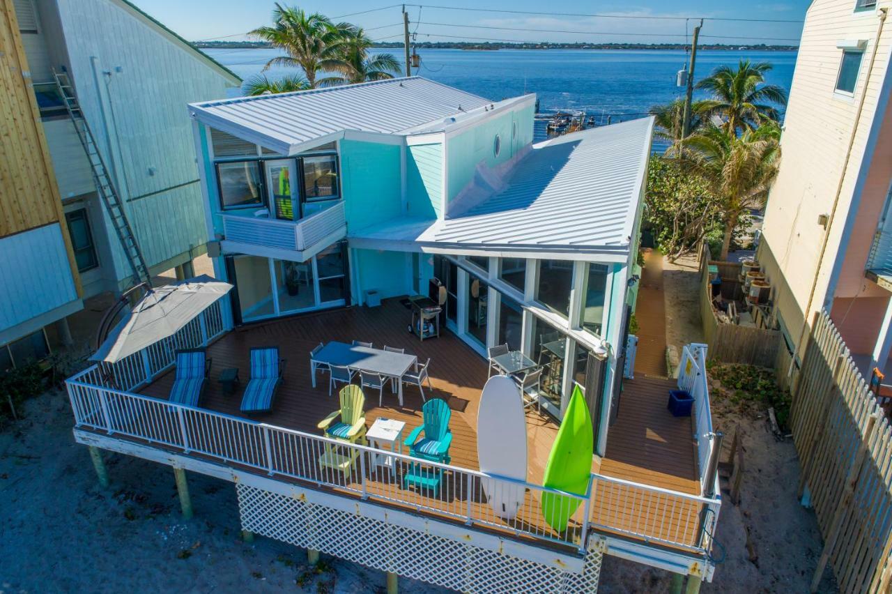 Family Tides Villa Stuart Exteriör bild
